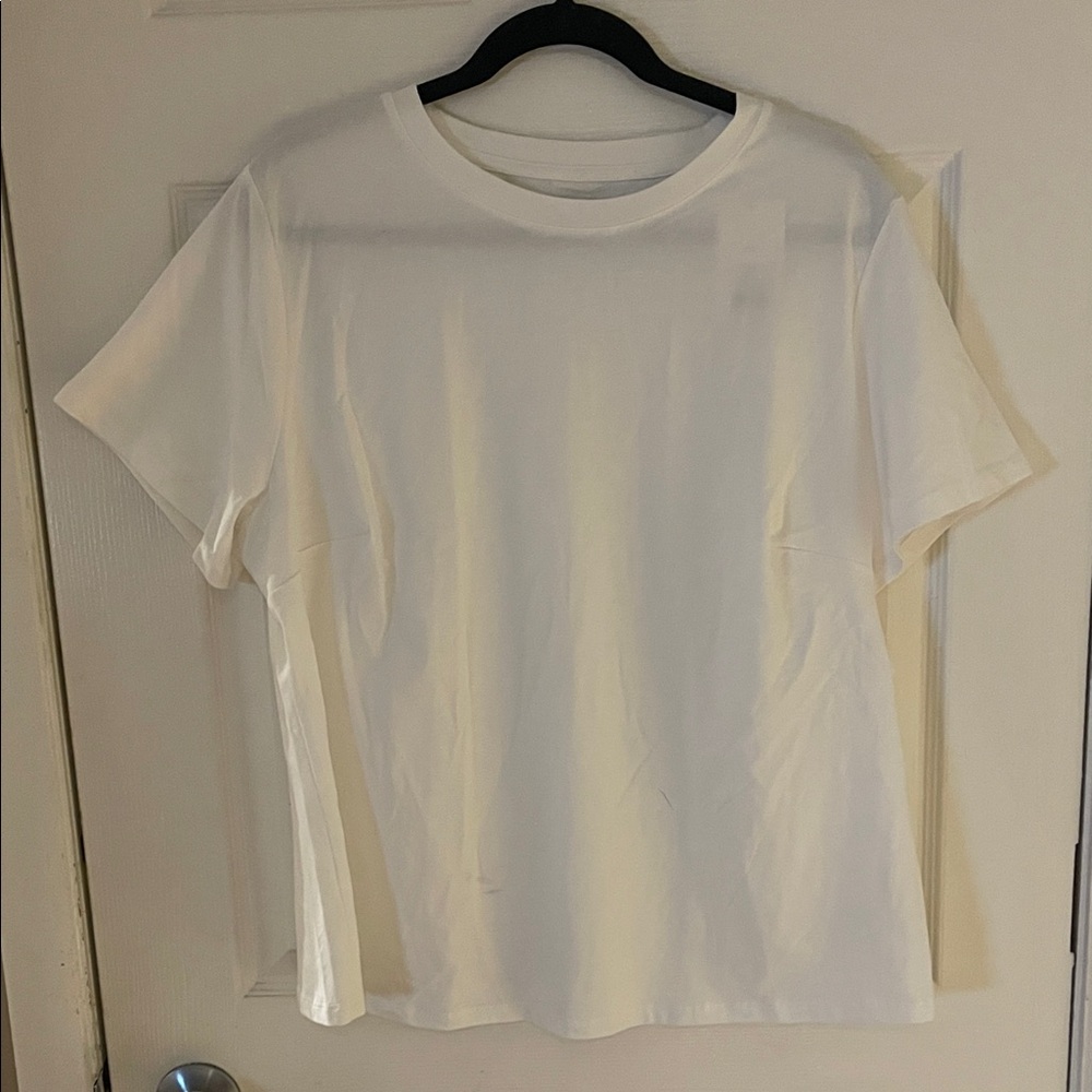 A New Day Classic White Short Sleeve Tee NWT